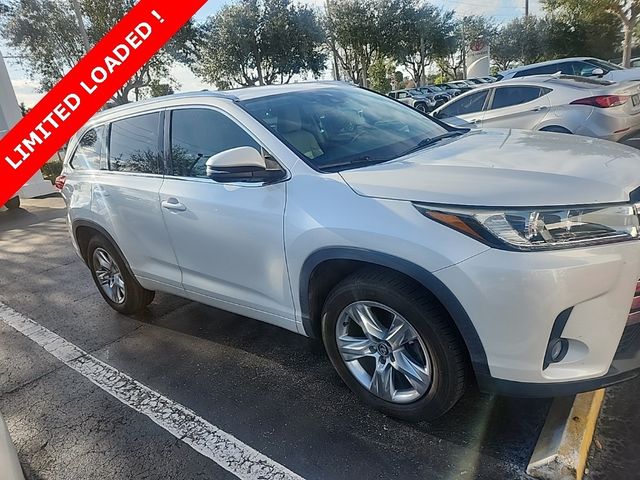 2017 Toyota Highlander Limited