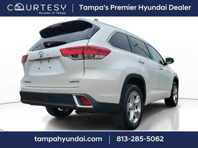 2017 Toyota Highlander Limited