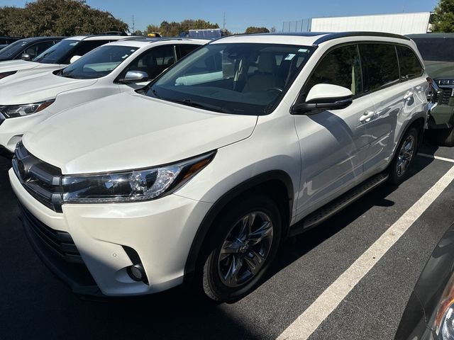 2017 Toyota Highlander Limited Platinum