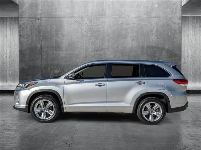 2017 Toyota Highlander Limited