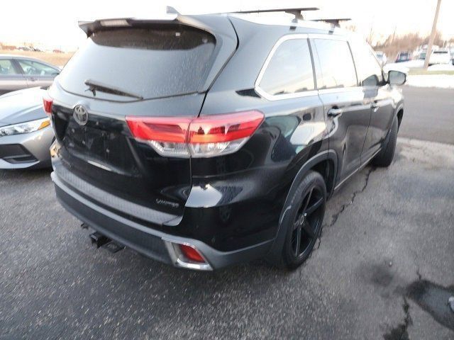 2017 Toyota Highlander Limited