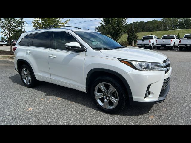 2017 Toyota Highlander Limited