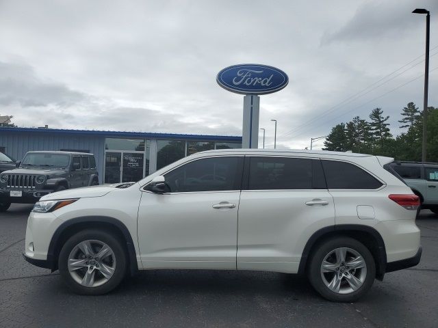 2017 Toyota Highlander Limited