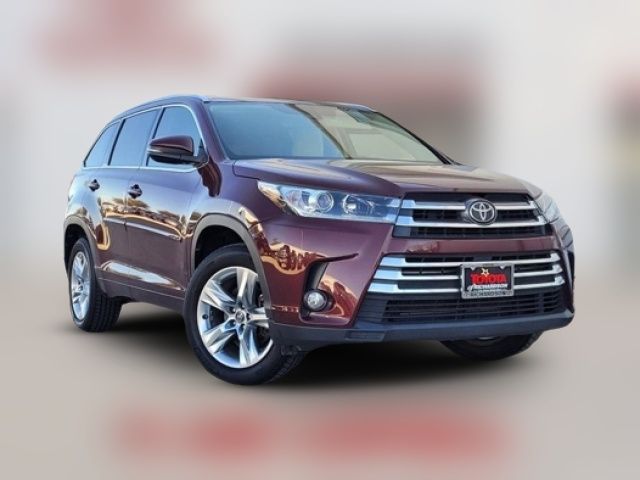 2017 Toyota Highlander 