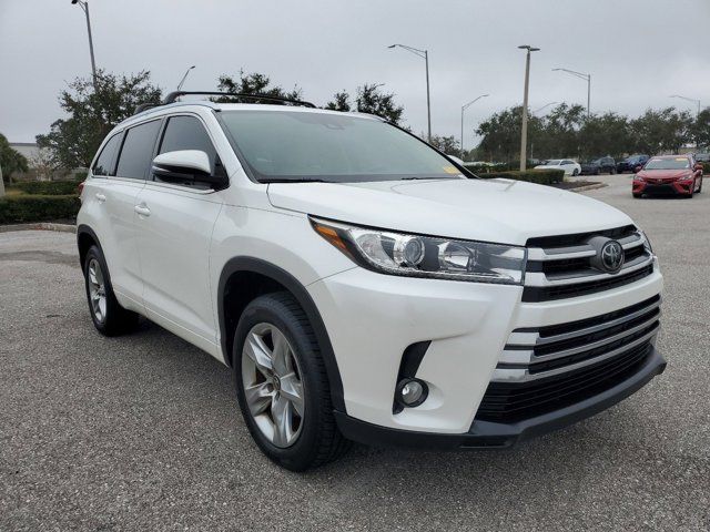 2017 Toyota Highlander Limited