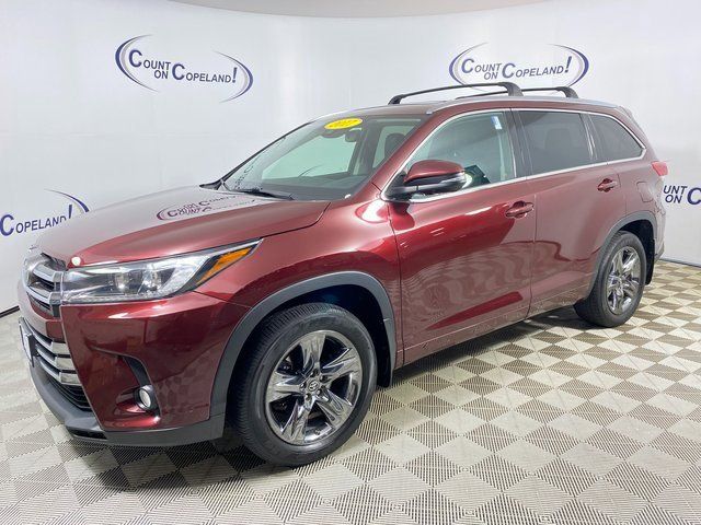 2017 Toyota Highlander 