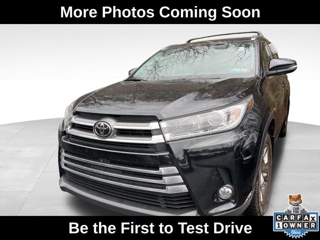 2017 Toyota Highlander 