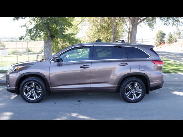 2017 Toyota Highlander Limited Platinum