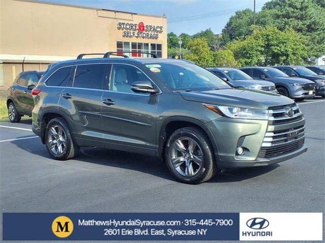 2017 Toyota Highlander Limited Platinum