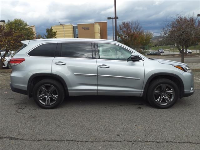 2017 Toyota Highlander Limited Platinum