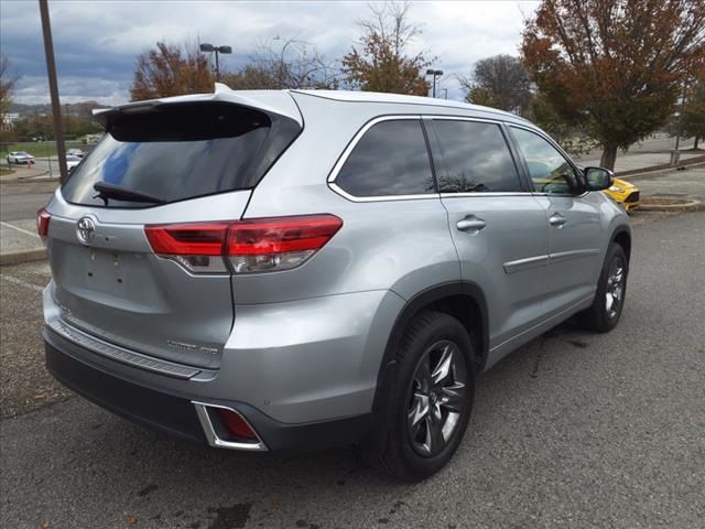 2017 Toyota Highlander Limited Platinum