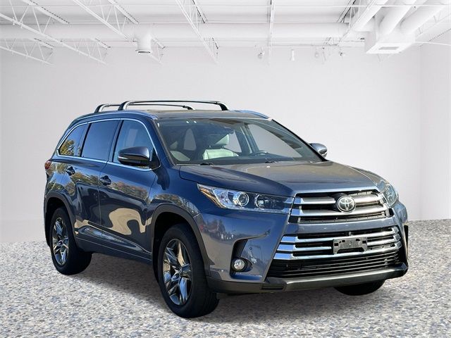 2017 Toyota Highlander 