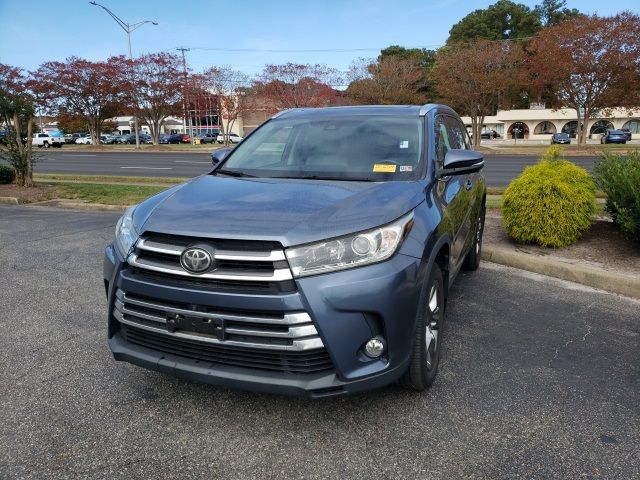 2017 Toyota Highlander Limited Platinum