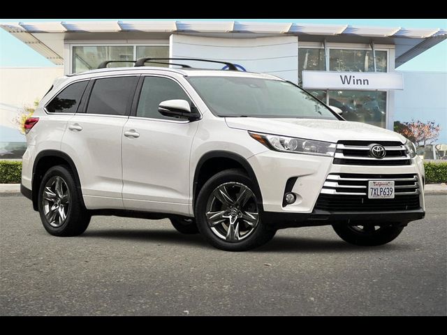 2017 Toyota Highlander Limited Platinum