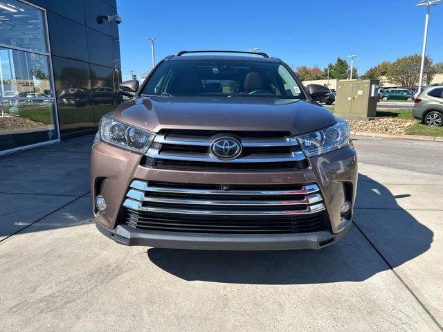 2017 Toyota Highlander Limited Platinum