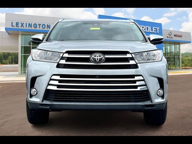 2017 Toyota Highlander 