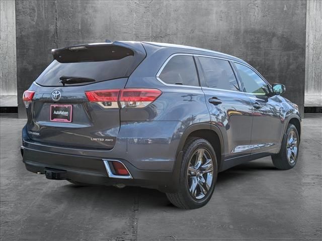 2017 Toyota Highlander Limited Platinum