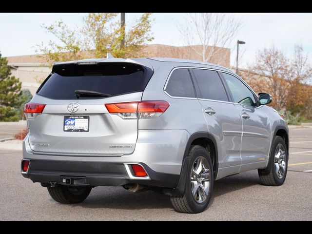 2017 Toyota Highlander Limited Platinum