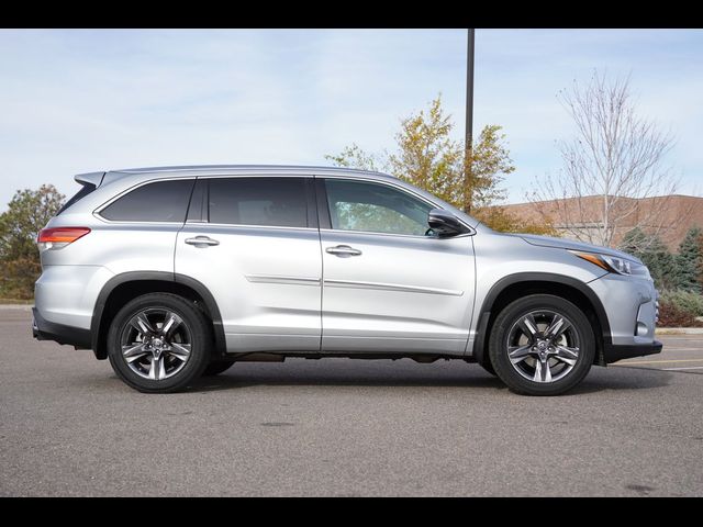 2017 Toyota Highlander Limited Platinum