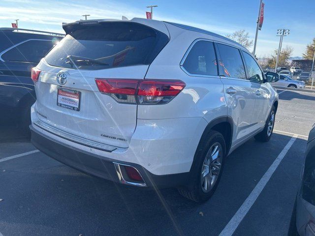 2017 Toyota Highlander Limited Platinum