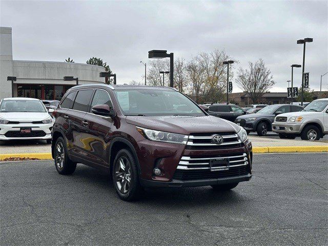 2017 Toyota Highlander Limited Platinum