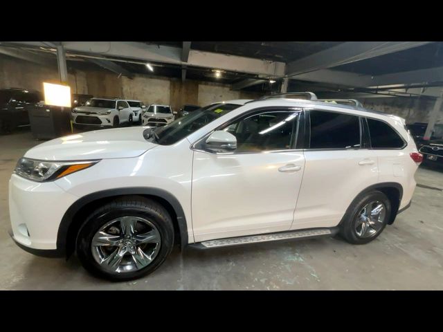 2017 Toyota Highlander Limited Platinum