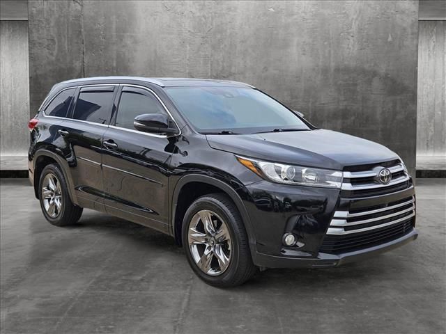 2017 Toyota Highlander Limited Platinum