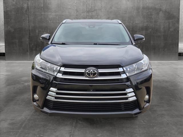 2017 Toyota Highlander Limited Platinum