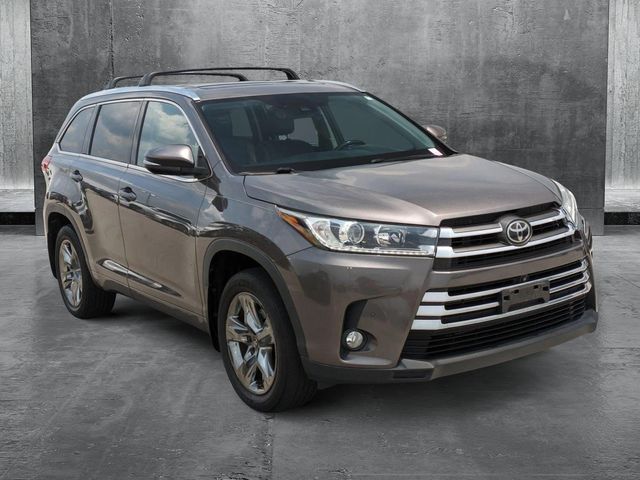 2017 Toyota Highlander Limited Platinum