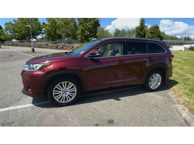 2017 Toyota Highlander 