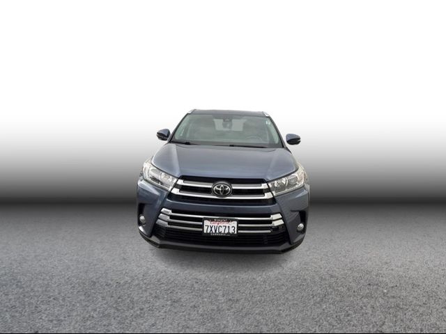 2017 Toyota Highlander 