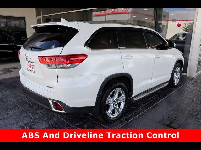 2017 Toyota Highlander 