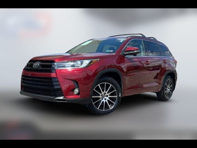 2017 Toyota Highlander SE