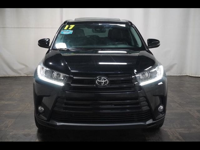 2017 Toyota Highlander SE