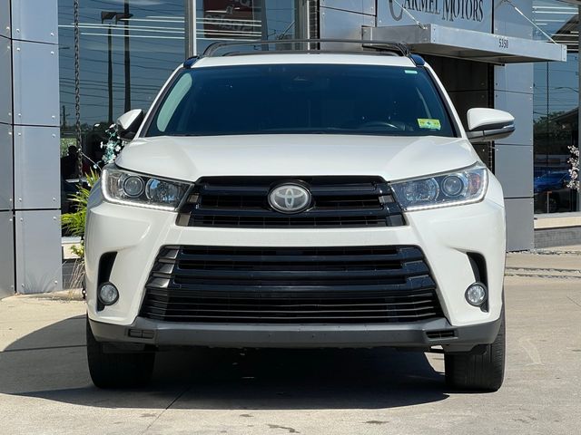 2017 Toyota Highlander SE