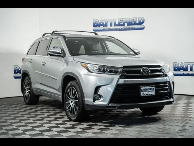 2017 Toyota Highlander SE