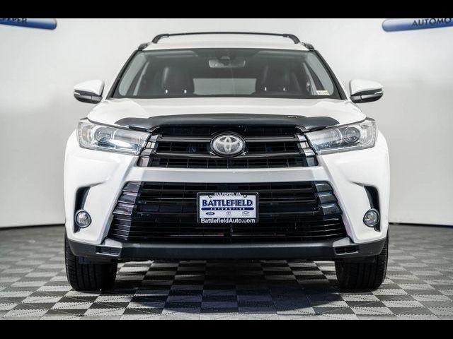 2017 Toyota Highlander SE