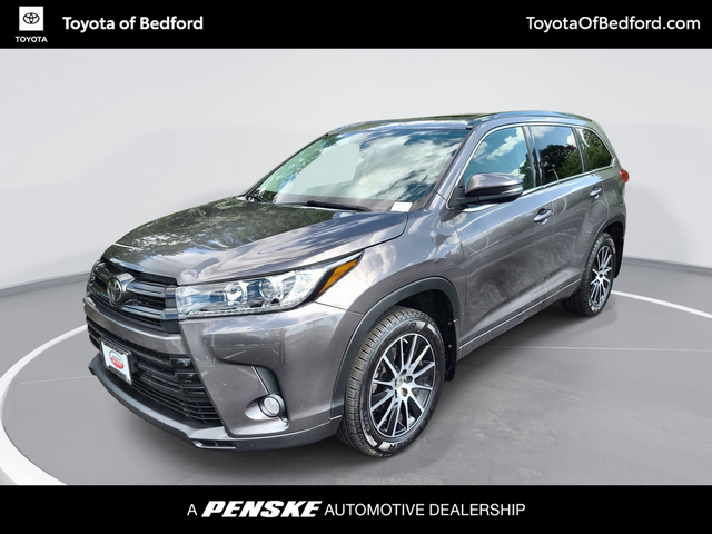 2017 Toyota Highlander SE