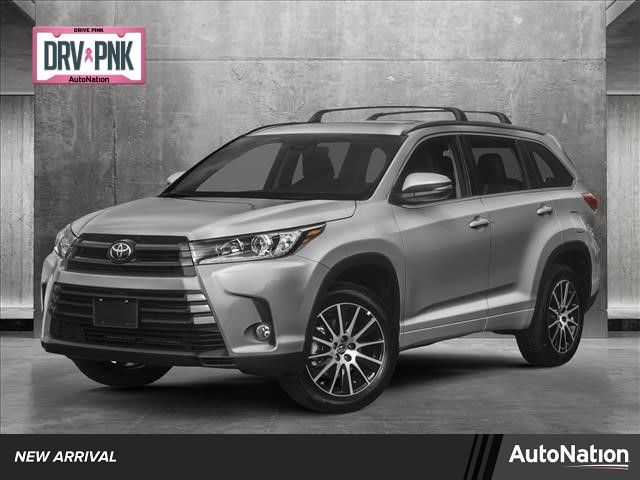 2017 Toyota Highlander SE