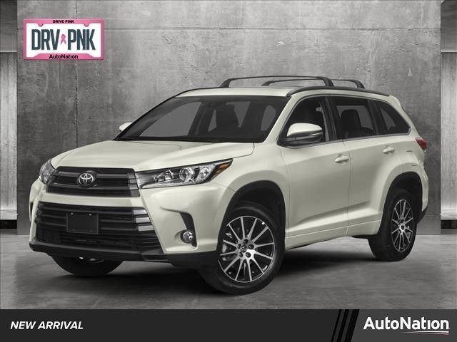 2017 Toyota Highlander SE