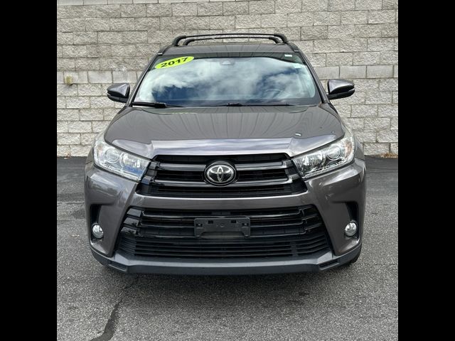 2017 Toyota Highlander SE