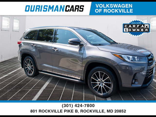 2017 Toyota Highlander SE