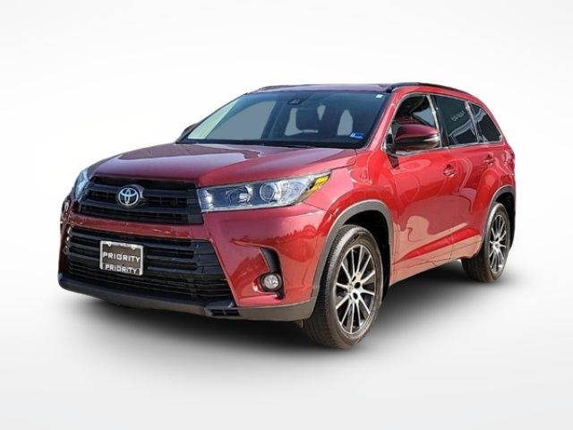 2017 Toyota Highlander SE