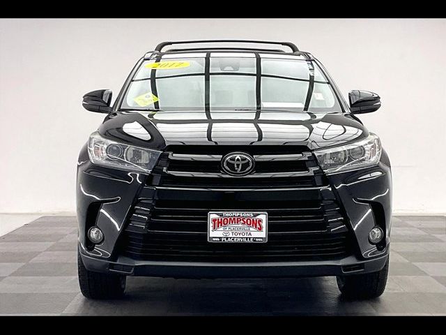 2017 Toyota Highlander SE