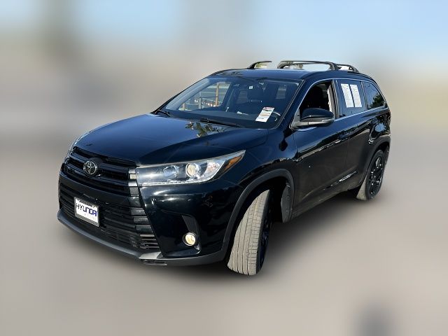 2017 Toyota Highlander SE