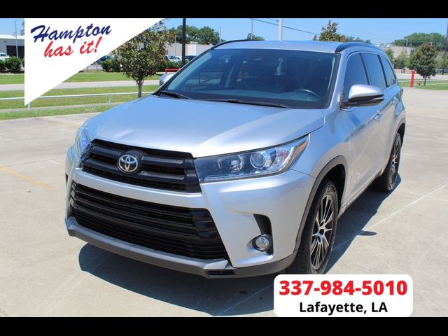 2017 Toyota Highlander SE