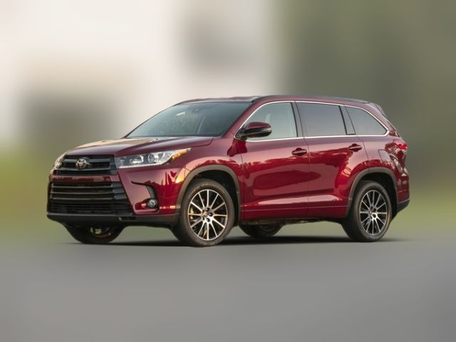 2017 Toyota Highlander SE