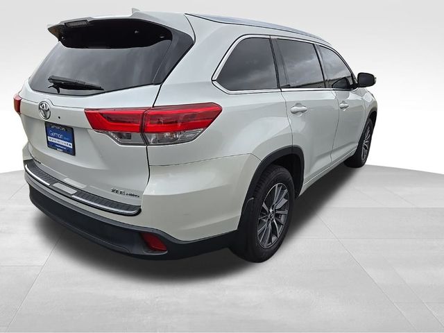 2017 Toyota Highlander XLE