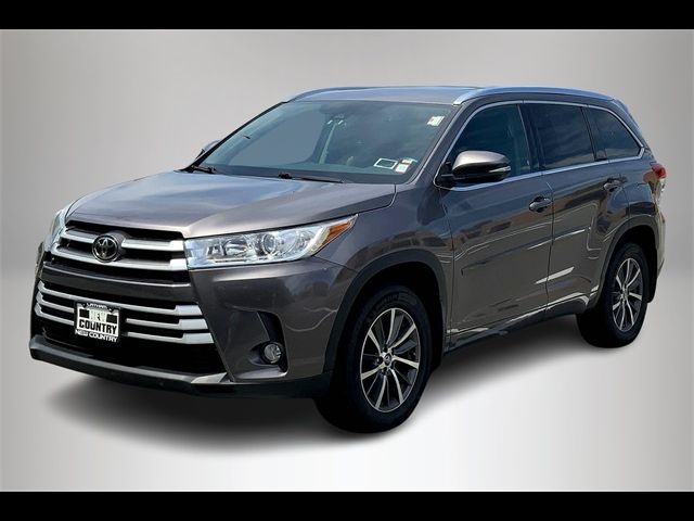 2017 Toyota Highlander 