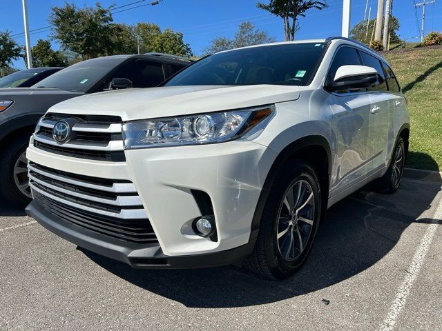 2017 Toyota Highlander XLE